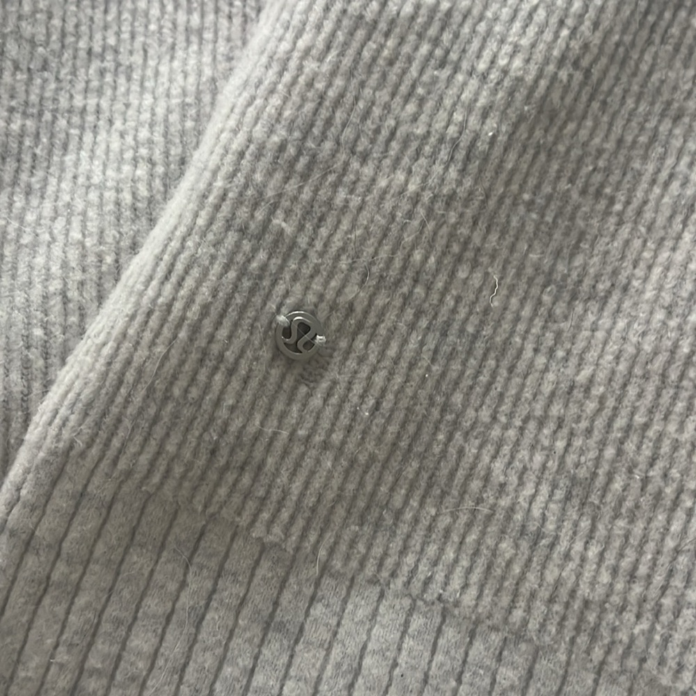 Lululemon Sweater - Picture 3 of 3